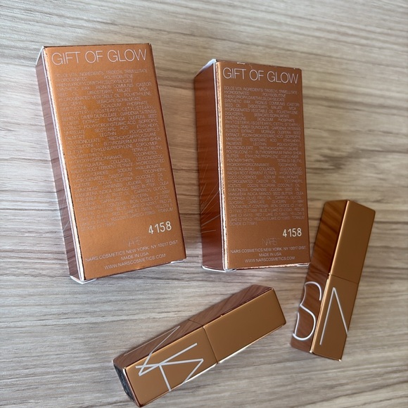 NARS Afterglow Sensual Shine Lipstick (Set of 2) - Picture 6 of 9